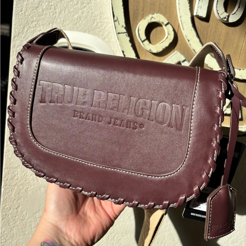 True Religion women’s Dark Brown Leather Messenger Bag